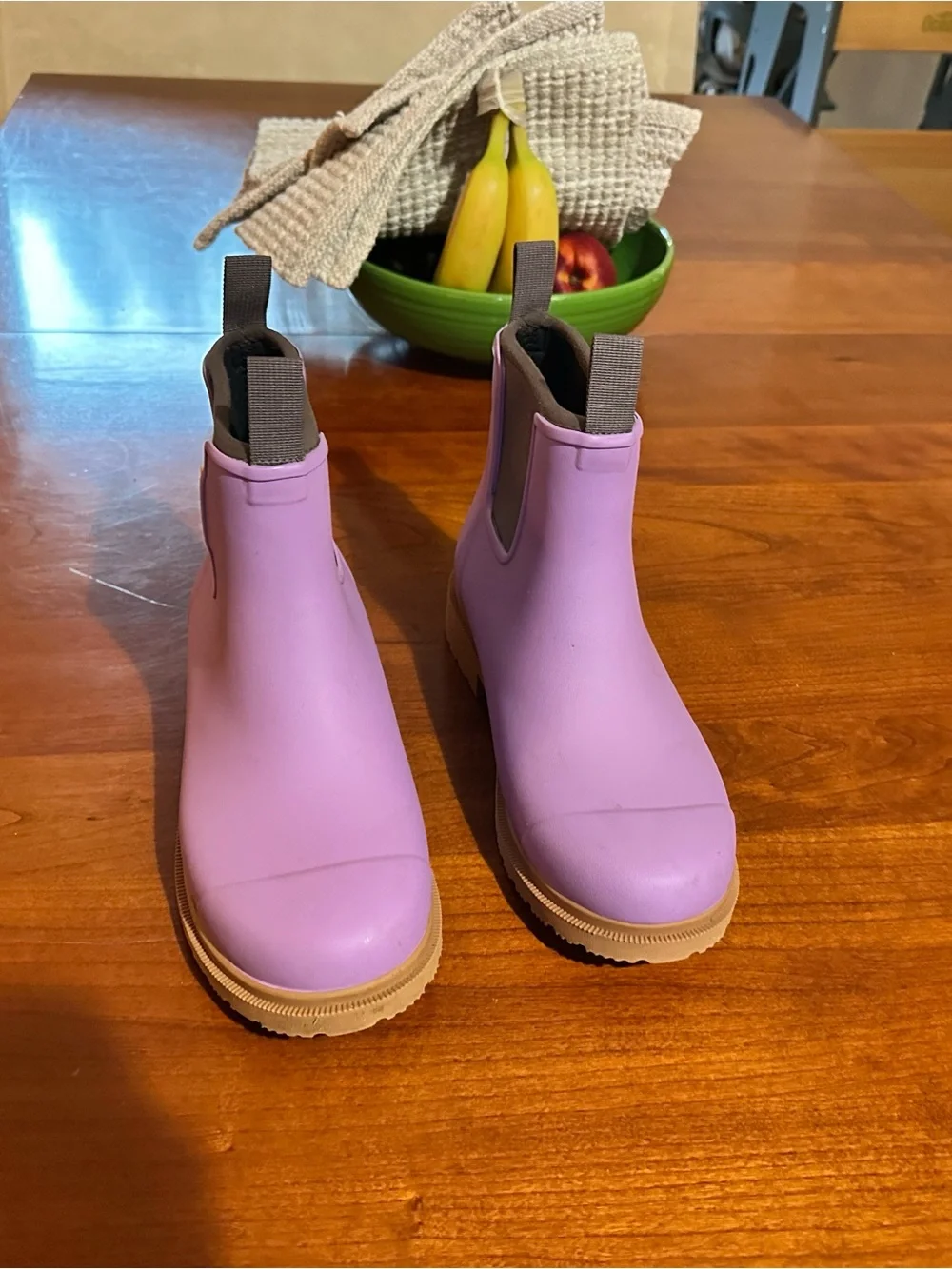Merry People Lavender Rain Chelsea Boots with Tan Sole Size 40